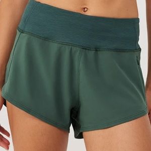 Outdoor Voices Hudson 2.5" Short